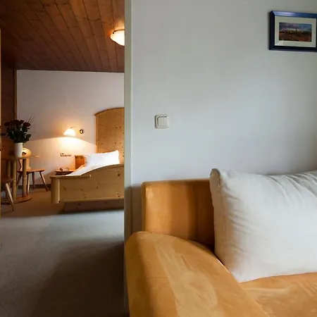 Aparthotel Cafe Ilius *