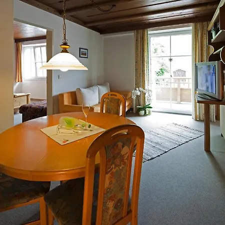 Aparthotel Cafe Ilius *